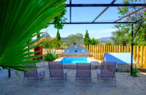 Holidays2Alozaina Villa private pool, BBQ in nice countryside, Alozaina